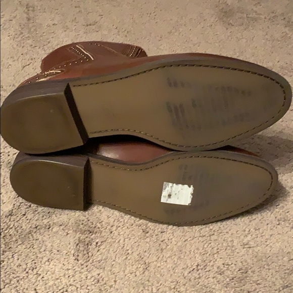 Worn Once! Ugg Sze 9 Booties w Gold stud Detailing - Picture 6 of 8